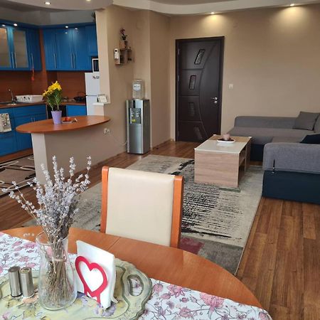 Boutique Apartment Jana Szumen Zewnętrze zdjęcie